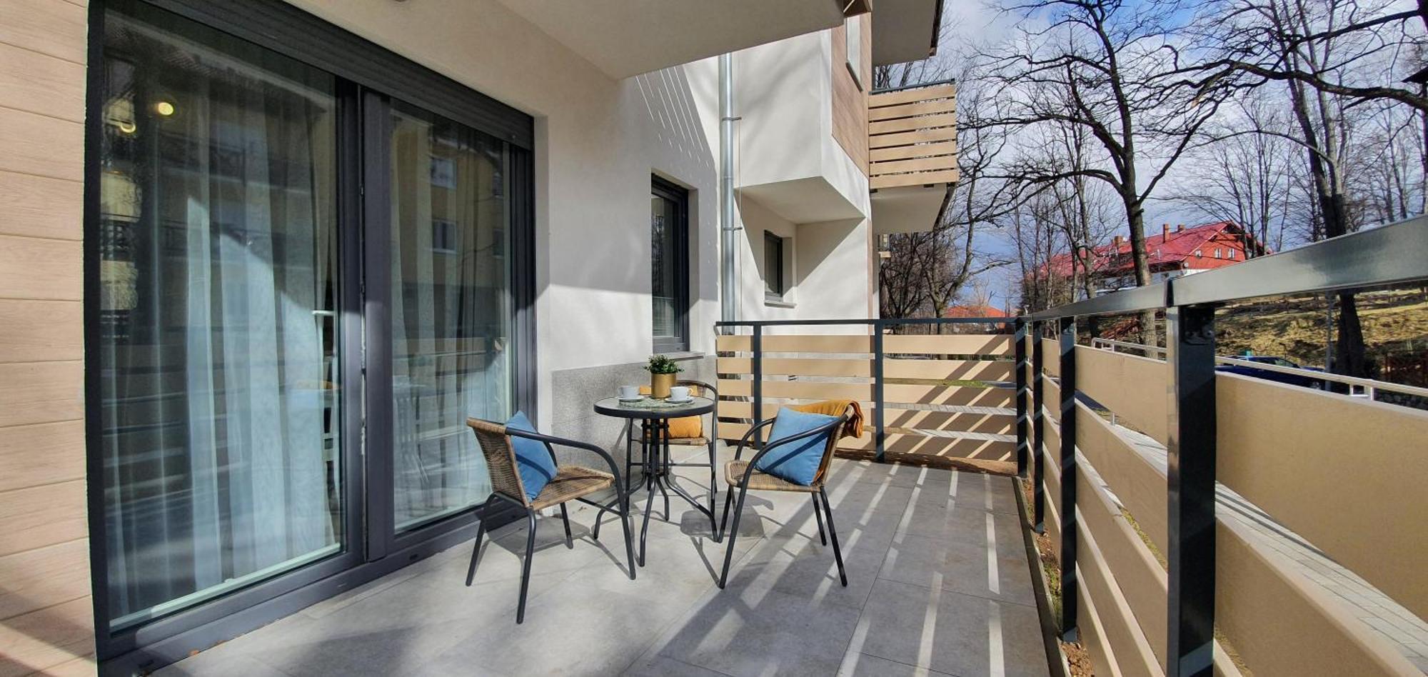Apartamenty Sun&Fun Rezydencja Pod Debami Nad Lomnica 1B I 2B- Blisko Centrum I Sklepow W Otoczeniu Zieleni Karpacz Rom bilde